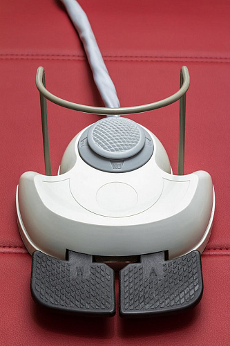 Woson WOD730 – стоматологическая установка с нижней подачей инструментов